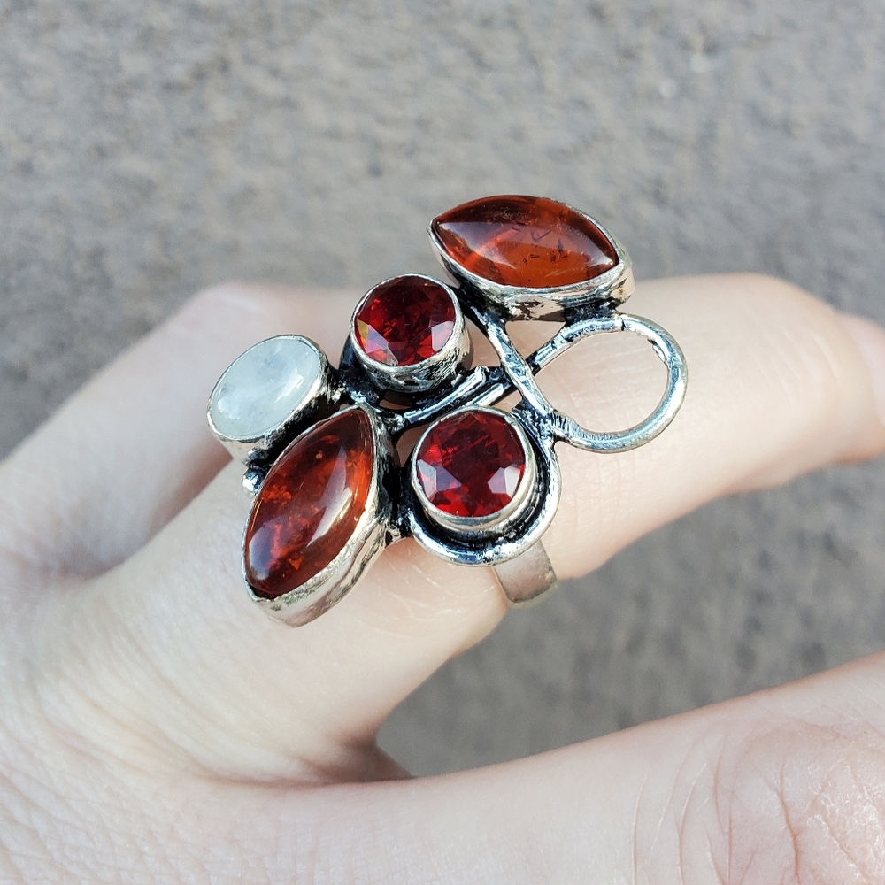 New Amber, Garnet & Rainbow Moonstone 925 Silver Ring. - Picture 4 of 16